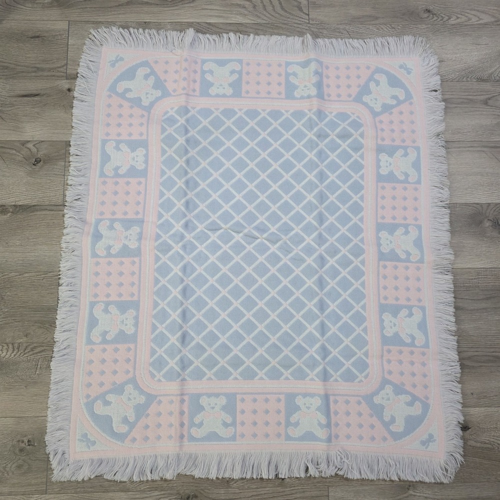 Vtg Pastel Pink Blue White Teddy Bear Tapestry Fringe Woven Baby Blanket Throw